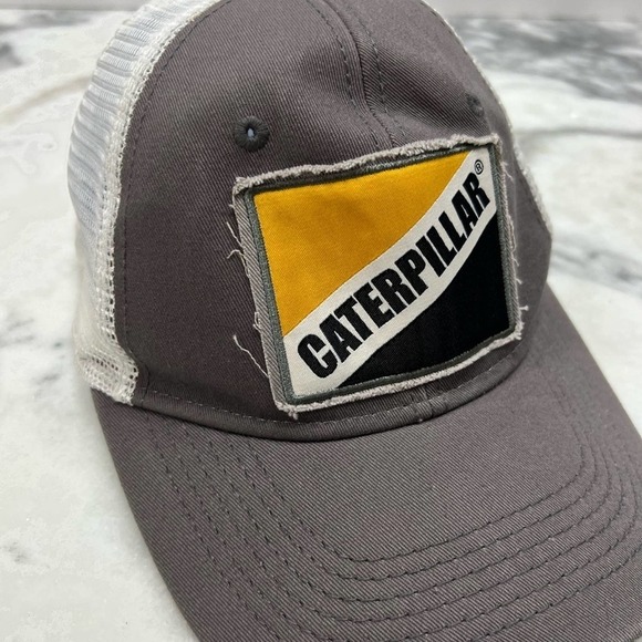 Caterpillar Equipment Worn Looking Vintage Snapback White Mesh Cap/Hat - Picture 2 of 9